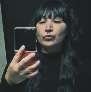 Meet your Posher, Casey